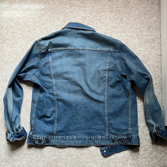 Uniqlo Men’s Jean Jacket - Picture 11 of 13